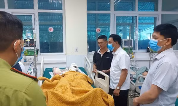3 người bị bỏng nặng do chữa cháy rừng ở Điện Biên