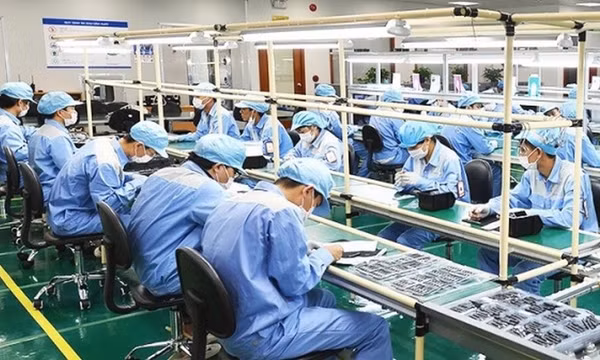 Phát triển công nghiệp bán dẫn theo hướng gắn kết chặt chẽ nghiên cứu - ứng dụng - thị trường