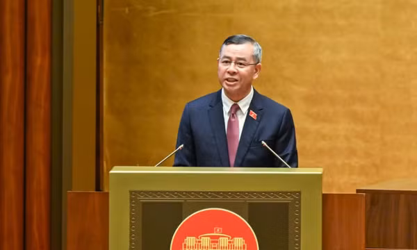 Đại biểu Quốc hội quan ngại khi phần lớn tín dụng chảy vào bất động sản đầu cơ