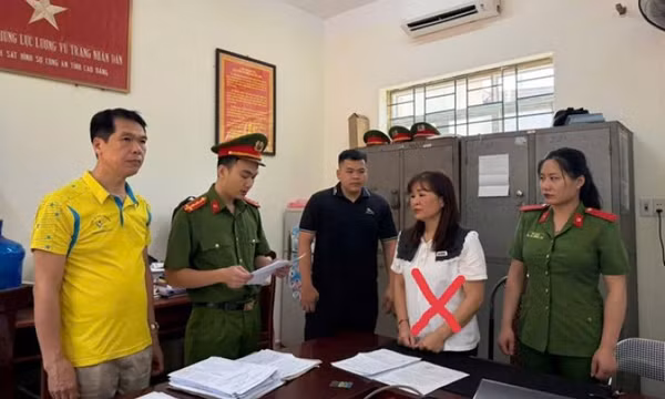Chiếm đoạt hàng trăm triệu đồng bằng chiêu xin việc tại bệnh viện