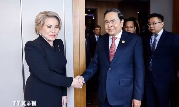 Chủ tịch Quốc hội Trần Thanh Mẫn gặp, hội kiến lãnh đạo một số nước nhân dịp tham dự IPU-152