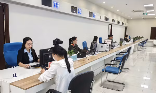 Tăng cường kỷ luật, kỷ cương hành chính trong thực thi công vụ