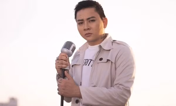 Hoài Lâm đi diễn, nhận cát-xê trở lại sau thời gian từ bỏ showbiz
