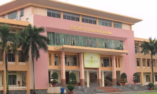 Thông tin về vụ việc "nữ sinh bị quay lén" tại 1 trung tâm giáo dục