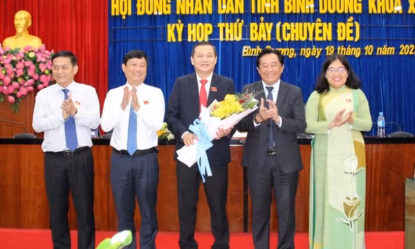 Chủ tịch HĐND tỉnh Bình Dương xin thôi nhiệm vụ đại biểu