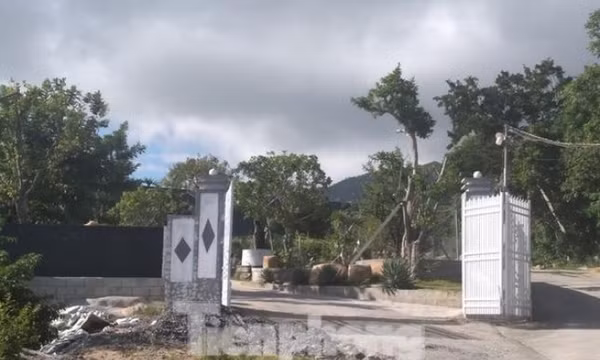 Chủ trang trại kéo hội mang hung khí đánh trọng thương người dân trên núi Hòn Rồng