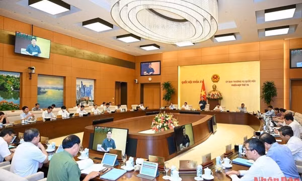 Ủy ban Thường vụ Quốc hội sẽ cho ý kiến về công tác nhân sự tại Phiên họp thứ 16