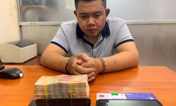 Khởi tố 3 bị can vụ mạo danh ngân hàng lừa đảo chiếm đoạt tiền bảo hiểm khoản vay