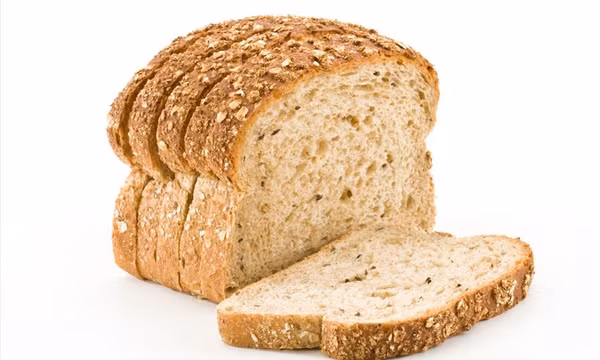 Ăn bánh mì nguyên cám mỗi ngày có tốt cho sức khỏe?