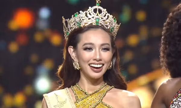 Luật sư: Hoa hậu Thuỳ Tiên chưa từng nhận khoản tiền nào từ bà Trang