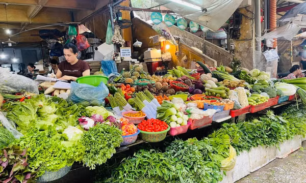 Áp lực lạm phát ngay đầu năm sau do sức ép giá cả thế giới
