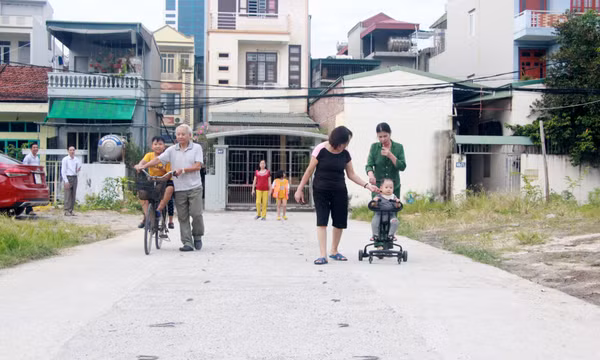 Đảng viên gương mẫu nơi cư trú