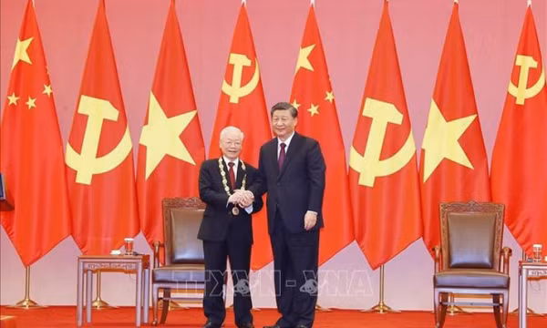 Lễ trao tặng Huân chương Hữu nghị của nước Cộng hòa Nhân dân Trung Hoa