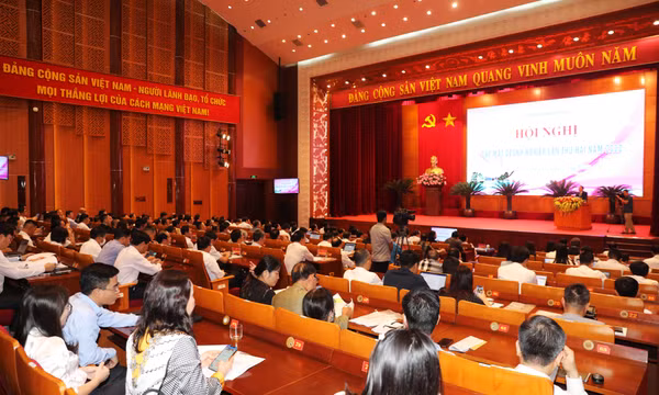 Gặp mặt nhân kỷ niệm Ngày Doanh nhân Việt Nam
