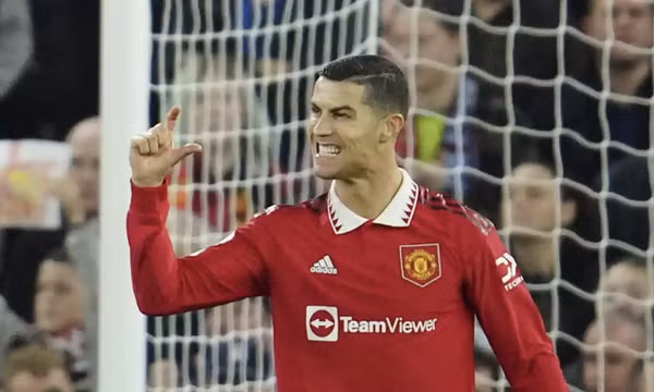 Man Utd thắng khi Ronaldo chơi trọn trận