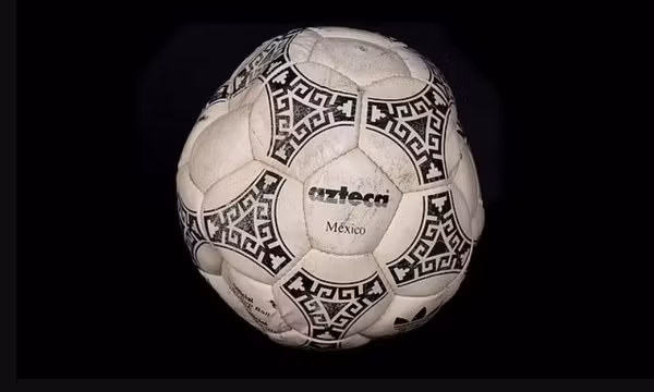 3 triệu bảng cho quả bóng Maradona ghi bằng Bàn tay của Chúa?