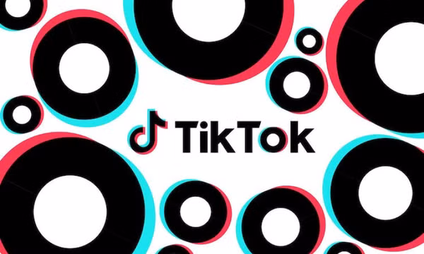 TikTok nâng giới hạn độ tuổi được phép livestream