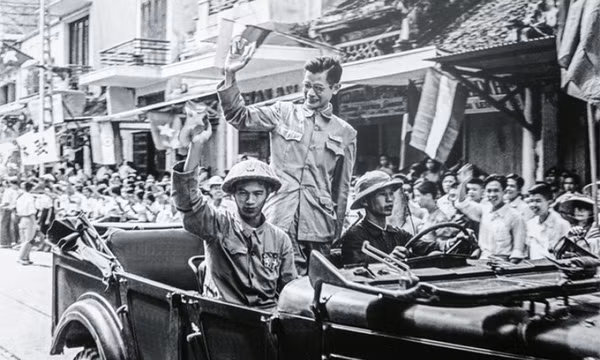 Nhớ ngày Giải phóng Thủ đô
