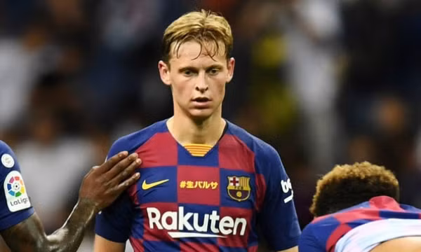 Ác mộng xuất hiện! Nỗi đau nhân đôi với Frenkie de Jong