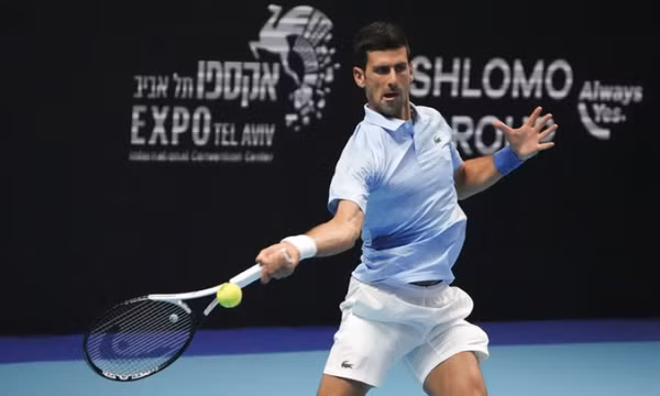 Novak Djokovic tiến vào bán kết Tel Aviv Open