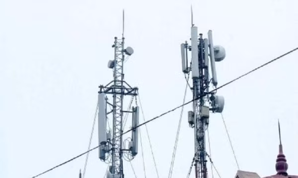 Hoàn thành xây dựng trạm phát sóng di động phủ lõm xóm Bằng Danh và Bằng Ván, thôn Đồng Trà, xã Đồng Lâm, TP Hạ Long