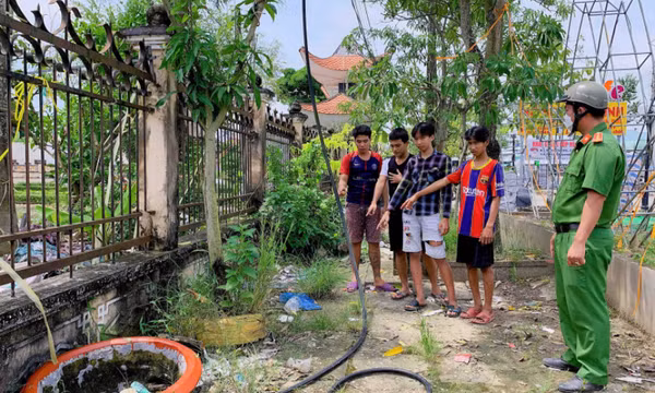 Trộm cáp viễn thông bán lấy tiền chơi game
