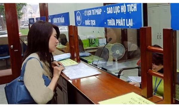 Sửa tên trong Giấy khai sinh, thủ tục thế nào?