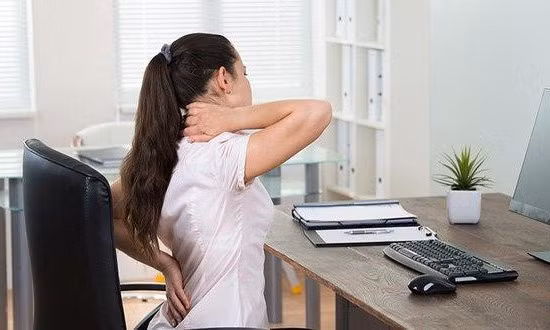 Những căn bệnh nguy hiểm do ngồi nhiều gây ra, bao người biết vẫn vô tư ‘nuôi dưỡng’ chúng lớn lên