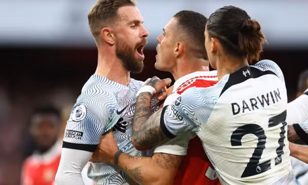 FA điều tra sự cố ở trận Arsenal - Liverpool