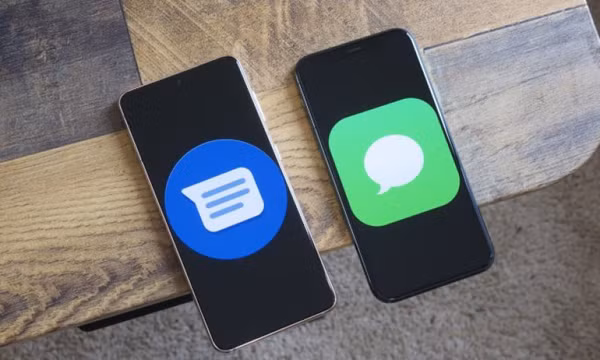 Google trả đũa Apple