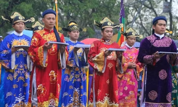 Độc đáo lễ Ban Sóc triều Nguyễn: Tham chiếu cả lịch phương Tây