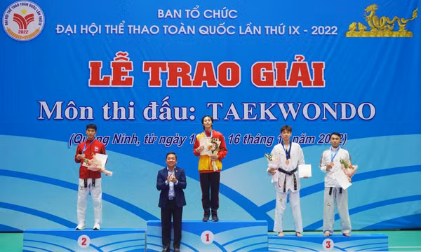 Môn Taekwondo: Võ sĩ Quảng Ninh giành Huy chương Vàng lịch sử