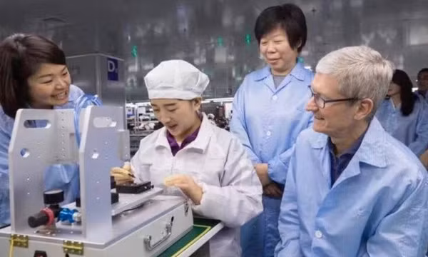Foxconn không còn độc quyền lắp ráp iPhone cao cấp