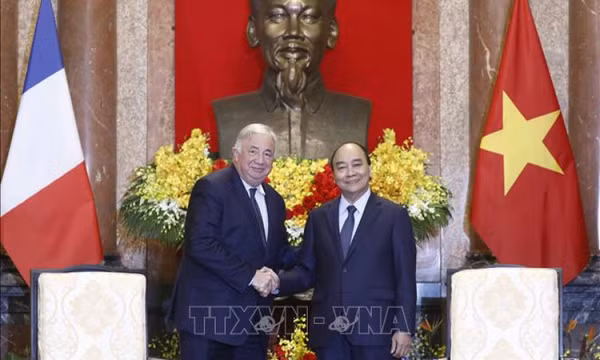 Chủ tịch nước Nguyễn Xuân Phúc tiếp Chủ tịch Thượng viện Pháp