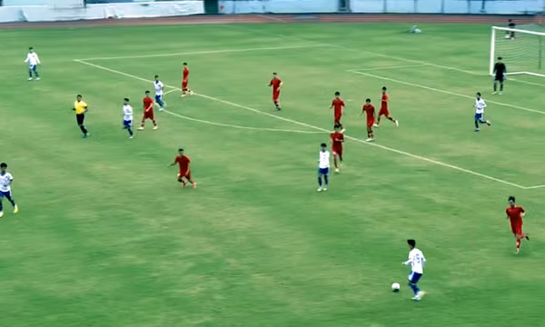 Xác định 4 đội vào bán kết Bóng đá nam 