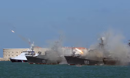 Nga đẩy lùi cuộc tấn công bằng máy bay không người lái vào cảng Crimea