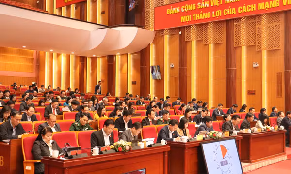 Chất vấn tại hội trường: Tranh luận, làm rõ, đi đến cùng vấn đề