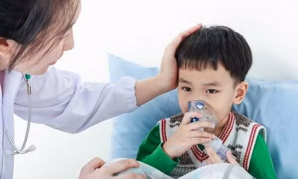 Xử trí kịp thời cơn hen cấp ở trẻ trong ngày giá rét