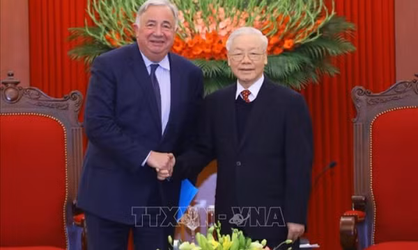 Tổng Bí thư Nguyễn Phú Trọng tiếp Chủ tịch Thượng viện Pháp