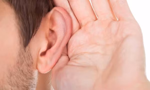 Cách khắc phục và phòng ngừa tình trạng ù tai vào mùa đông