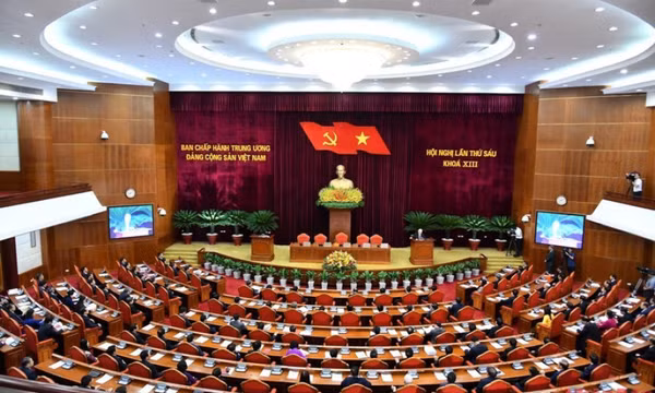 Đồng chí Phạm Bình Minh thôi giữ chức vụ Ủy viên Bộ Chính trị, Ủy viên Trung ương Đảng khóa XIII