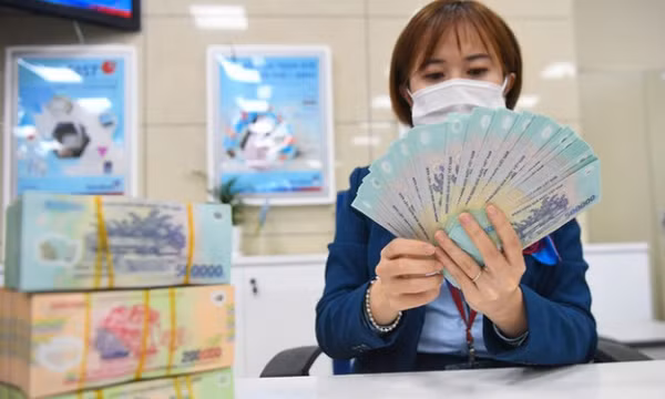 Nhiều ngân hàng vẫn huy động với lãi suất cao