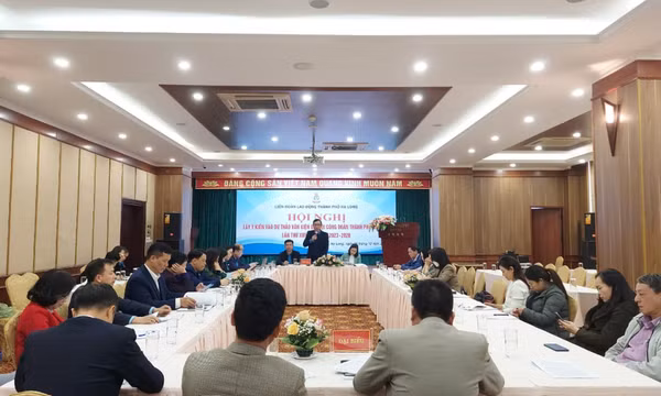 Lấy ý kiến tham gia vào báo cáo chính trị Đại hội Công đoàn TP Hạ Long lần thứ XVII