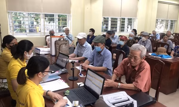 Hưởng trọn quyền lợi bảo hiểm trước khi nghỉ hưu