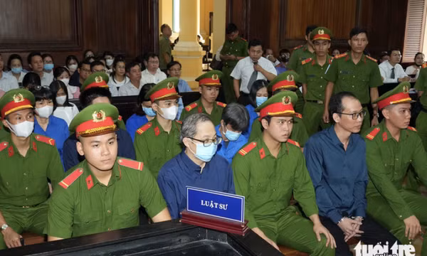 Cựu giám đốc Bệnh viện TP Thủ Đức lãnh 21 năm tù