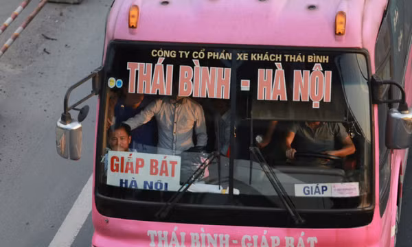 Khổ sở vì say xe, có cách nào giảm bớt?