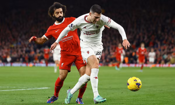 Man Utd buộc Liverpool chia điểm ở Ngoại hạng Anh