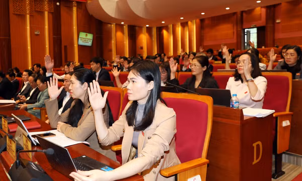 Những quyết nghị mở ra chặng đường phát triển mới