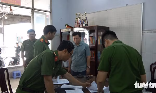 Bắt cựu đăng kiểm viên nhận hối lộ ở Long An