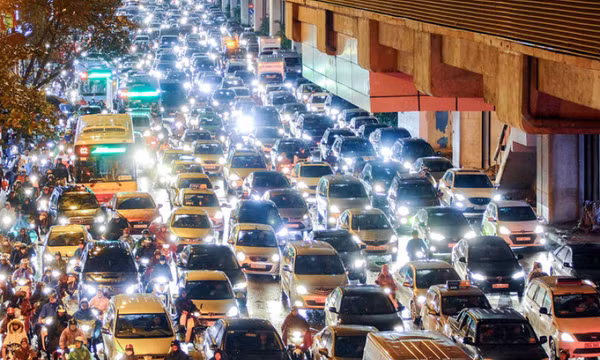 Bộ Tài chính không đồng tình về đề xuất thu phí khí thải xe máy, ô tô